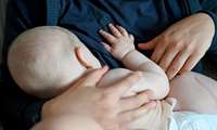  شیر مادر تغذیه‌ای طبیعی با نقشی حیاتی در سلامت نسل آینده